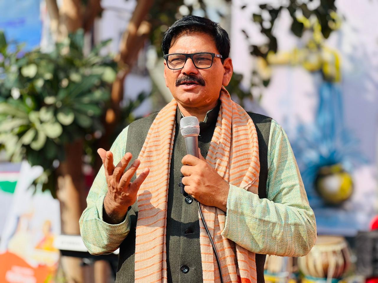 Sh. Dhirendra Singh